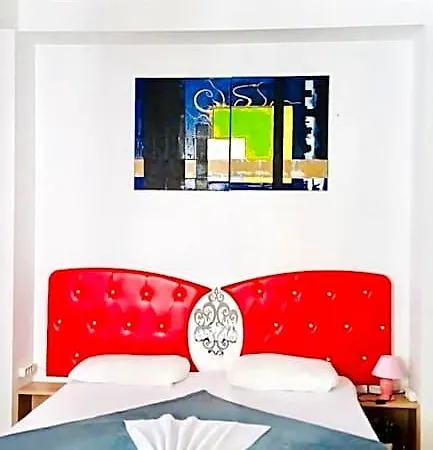Hotel Cazan House
